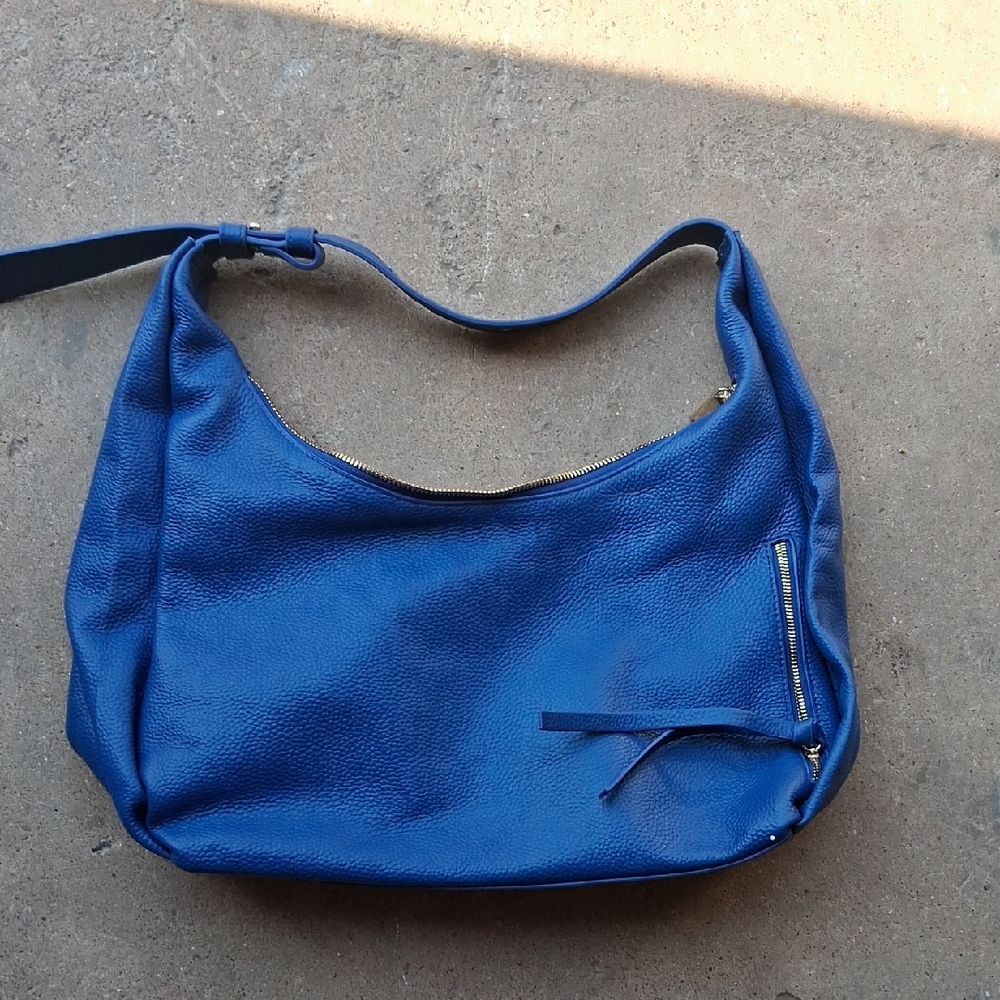 TOTE LE MONDE Leather Florence Slouch Shoulder Bag Blue